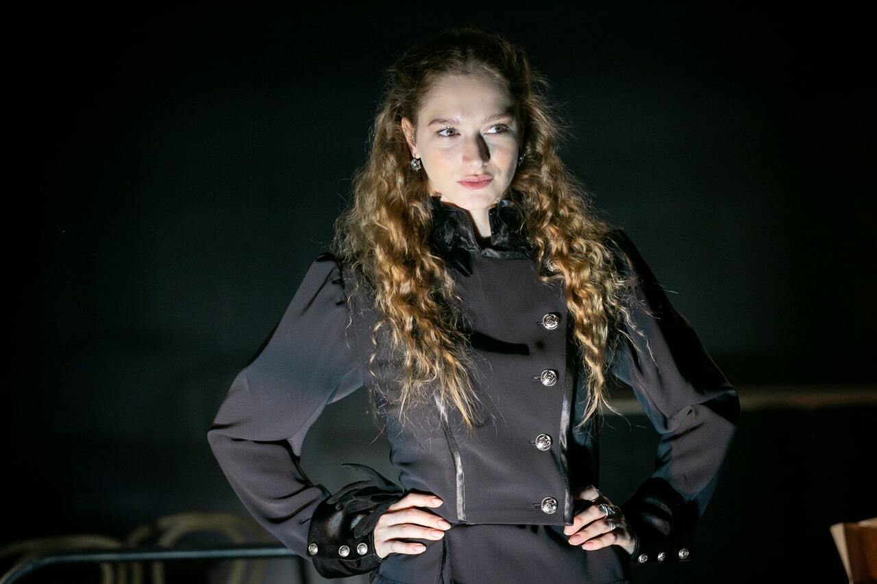 Обыкновенная история