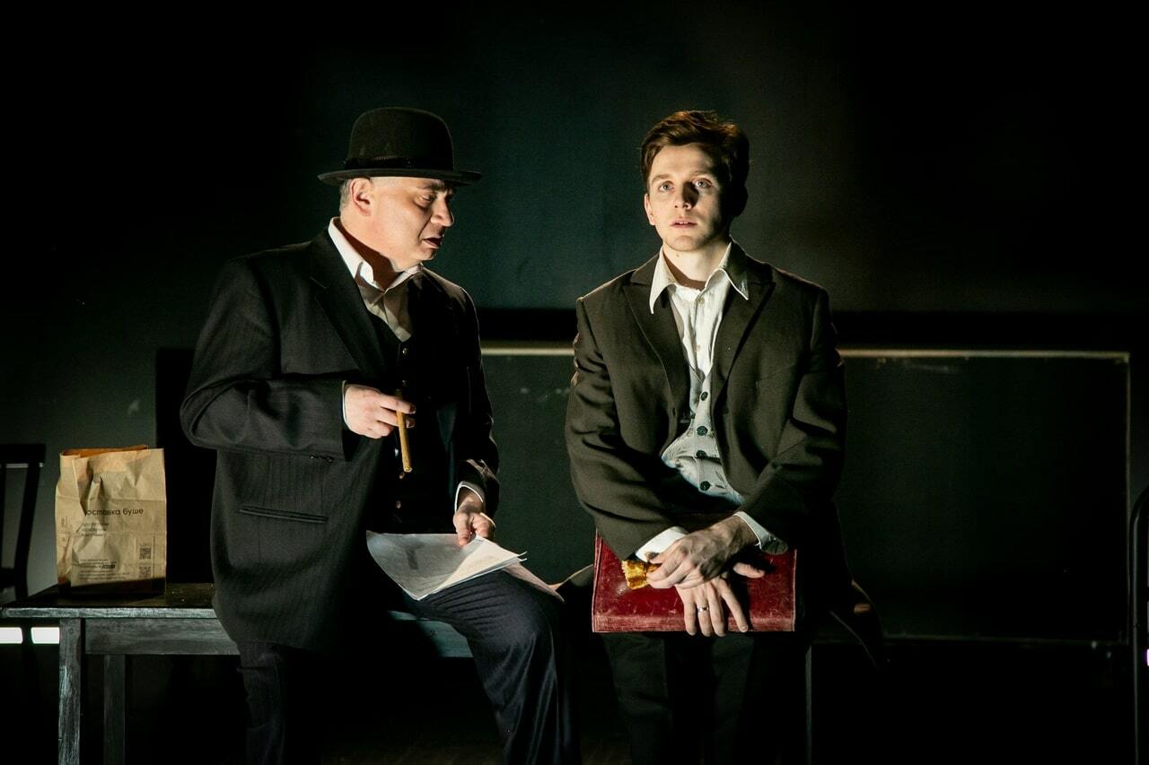 Обыкновенная история