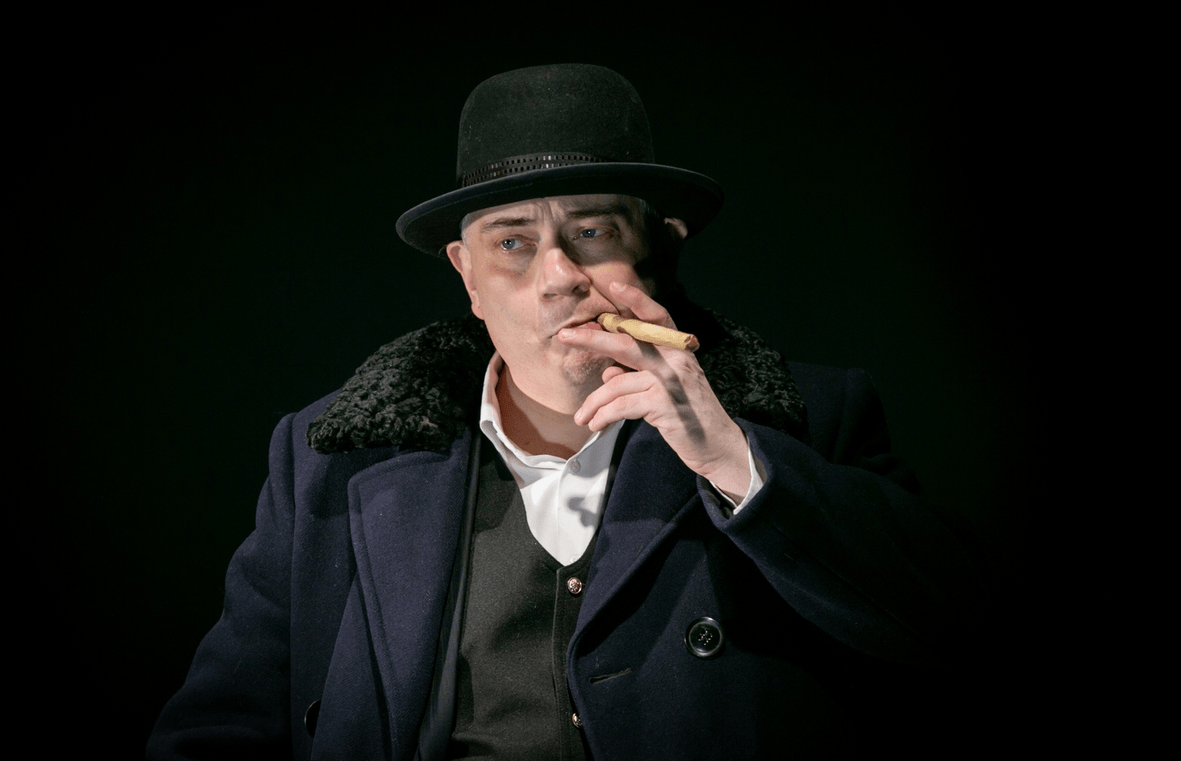 Обыкновенная история