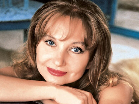 Лариса Луппиан